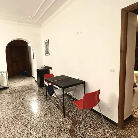 Daire Caffaro New Opening - A Due Passi Dal Centro